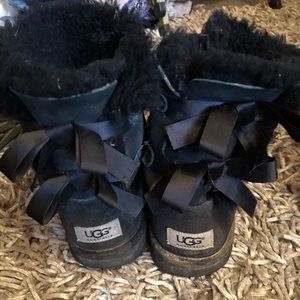 bailey bow uggs